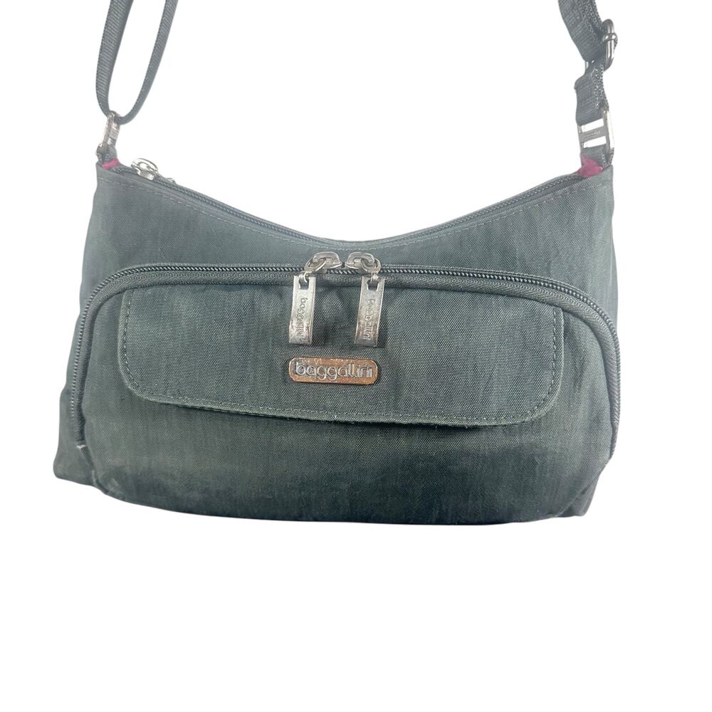 Baggallini Women's gray Shoulder Bag Nylon Crossbody Purse Multi-Pocket Travel